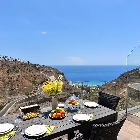 Penthouse Beyond Amadores